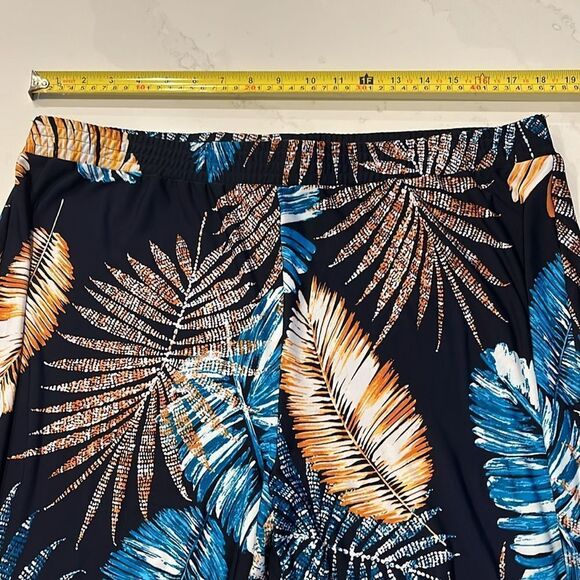 Peck & Peck Tropical Leaf Print Pants - Picture 3 of 6